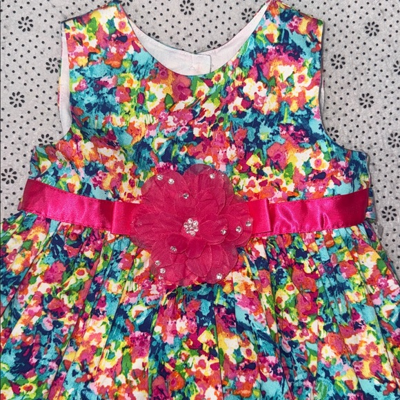 🛍PRETTY Little GIRLS DRESS SIZE 12 MONTHS 🛍 - Picture 2 of 7